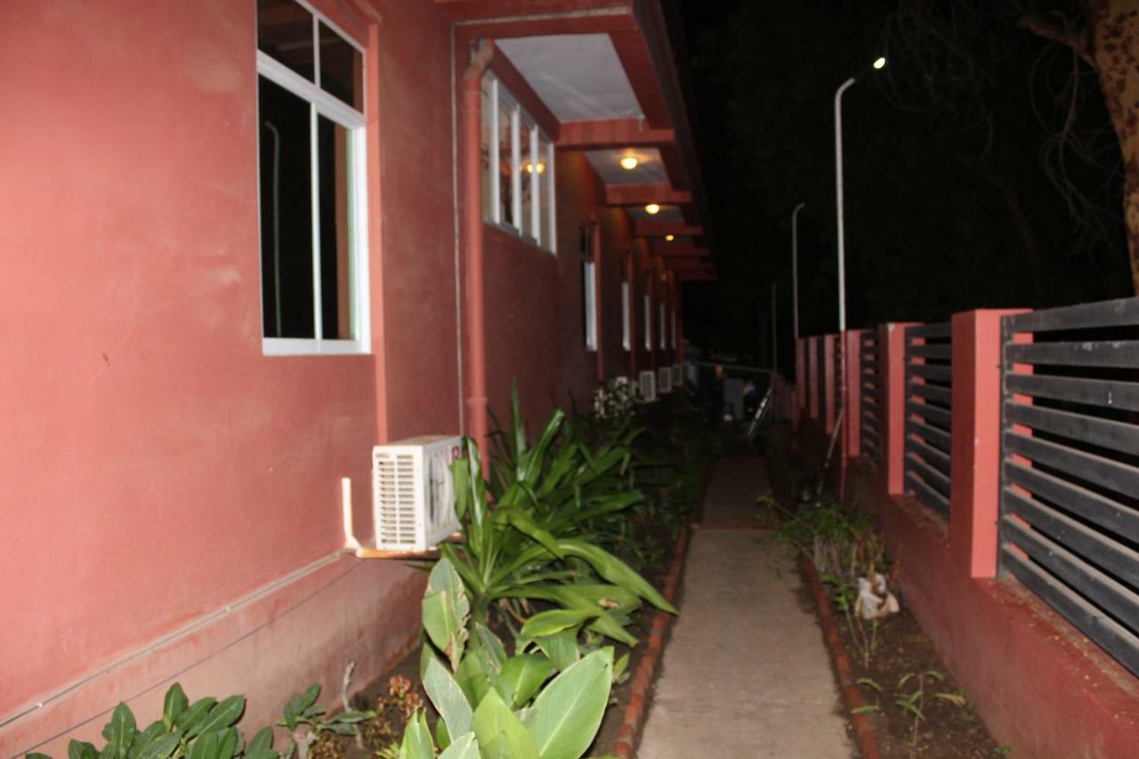 Law Ka Thit Sar Hotel New Bagan Exterior foto